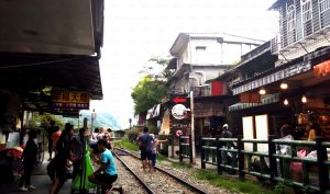 十分駅のランタンは色ごとに意味がある！台湾十分の魅力を紹介！